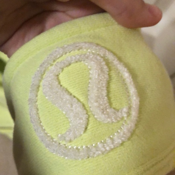 Lime green Lululemon sweatshirt - Picture 2 of 2